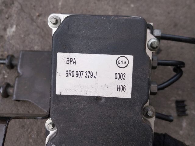 bontott SKODA FABIA II ABS Kocka