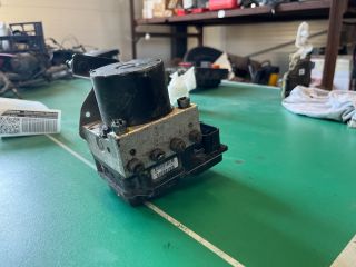 bontott SKODA FABIA II ABS Kocka