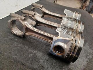 bontott SKODA FABIA II Dugattyú