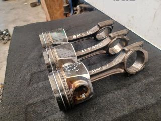 bontott SKODA FABIA II Dugattyú