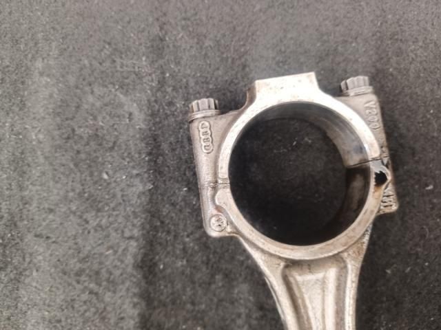 bontott SKODA FABIA II Dugattyú