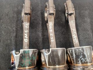 bontott SKODA FABIA II Dugattyú