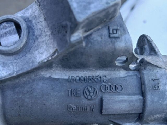 bontott SKODA FABIA II Gyújtáskapcsoló Házzal