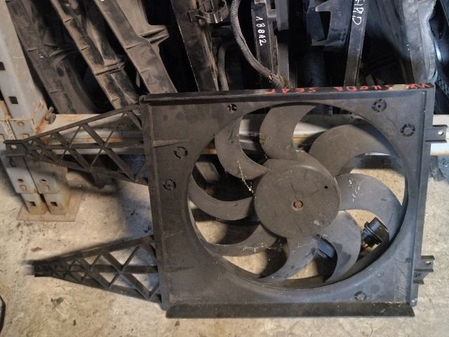 bontott SKODA FABIA II Hűtőventilátor