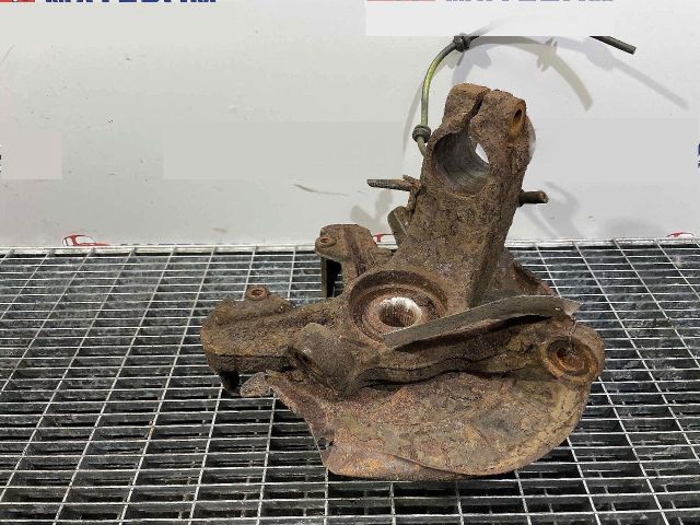 bontott SKODA FABIA II Jobb első Csonkállvány