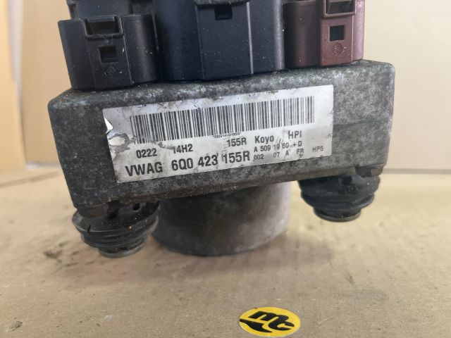 bontott SKODA FABIA II Kormányszervó Motor (Hidraulikus)