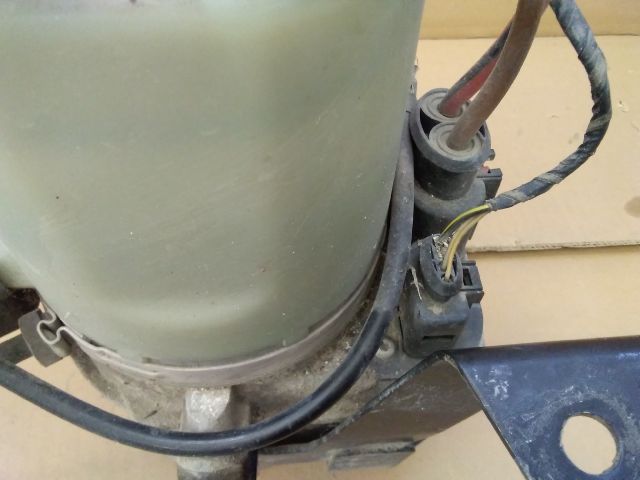 bontott SKODA FABIA II Kormányszervó Motor (Hidraulikus)