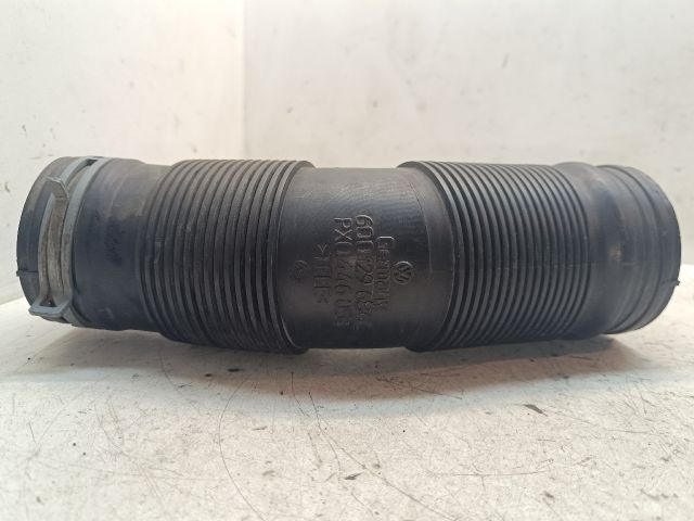 bontott SKODA FABIA II Légbeömlő Cső