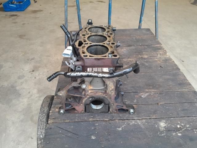 bontott SKODA FABIA II Motorblokk (Fűzött)