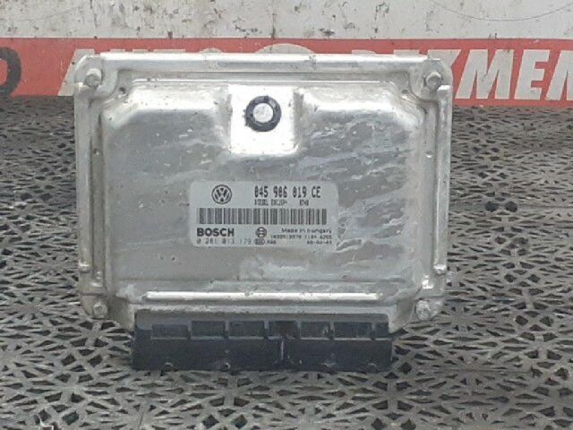 bontott SKODA FABIA II Motorvezérlő