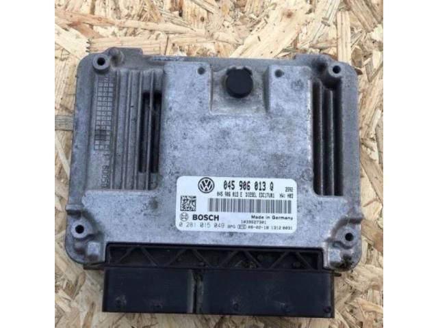 bontott SKODA FABIA II Motorvezérlő