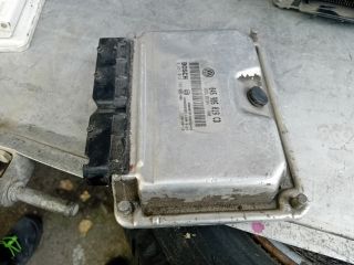 bontott SKODA FABIA II Motorvezérlő