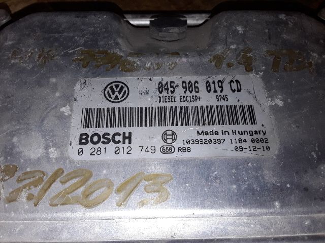 bontott SKODA FABIA II Motorvezérlő