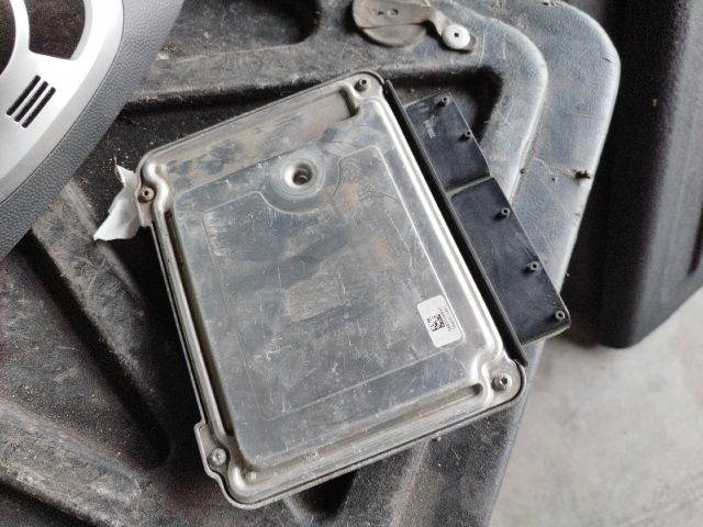 bontott SKODA FABIA II Motorvezérlő