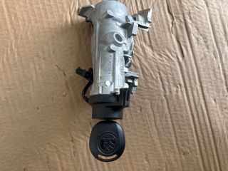 bontott SKODA FABIA II Gyújtáskapcsoló Házzal