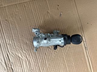 bontott SKODA FABIA II Gyújtáskapcsoló Házzal