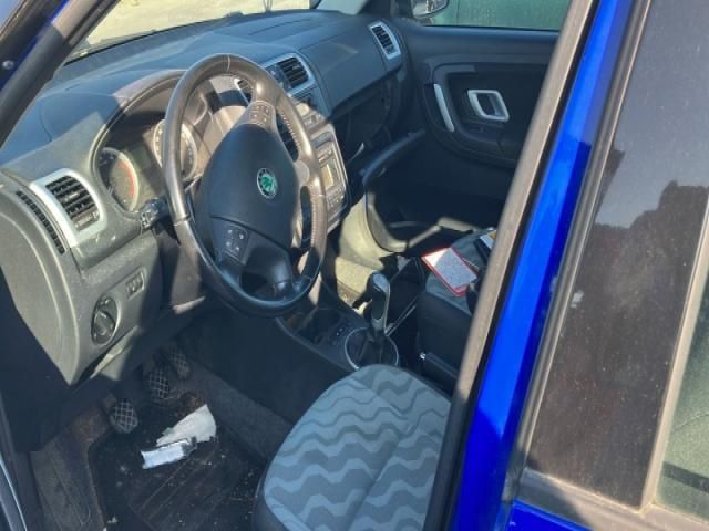 bontott SKODA FABIA II Üzemanyag Szivattyú