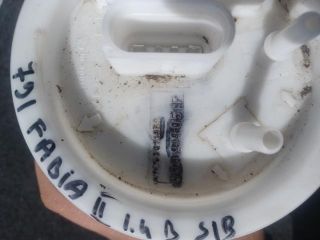 bontott SKODA FABIA II Üzemanyag Szivattyú