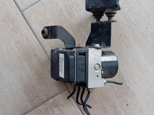 bontott SKODA FABIA II ABS Kocka