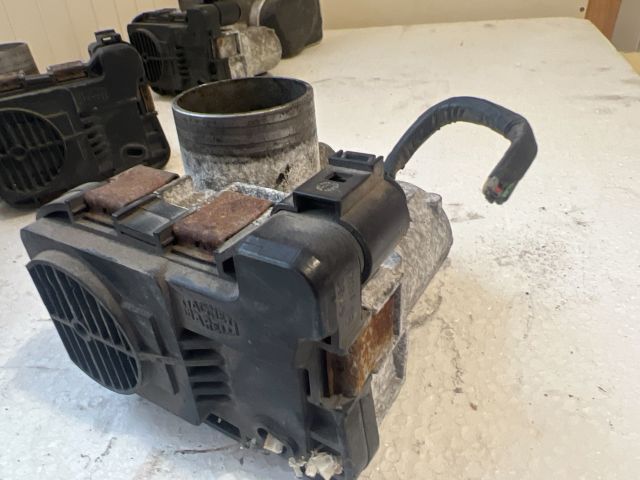 bontott SKODA FABIA II Fojtószelep (Elektromos)