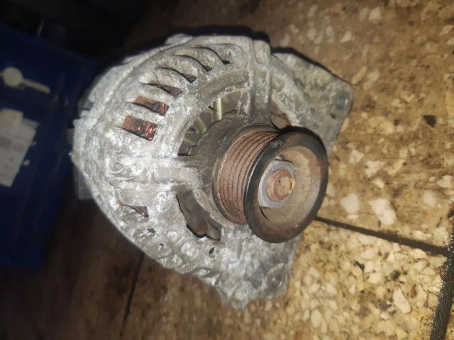 bontott SKODA FABIA II Generátor