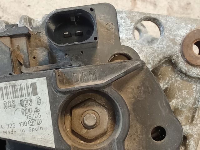 bontott SKODA FABIA II Generátor