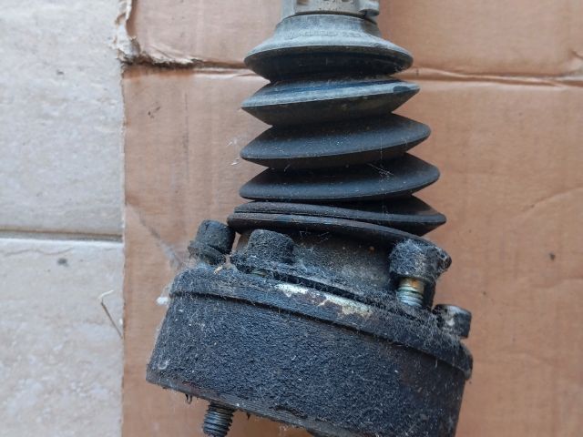 bontott SKODA FABIA II Jobb Féltengely