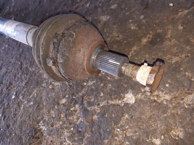 bontott SKODA FABIA II Jobb Féltengely