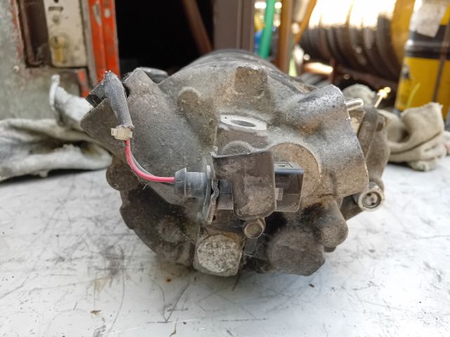 bontott SKODA FABIA II Klímakompresszor