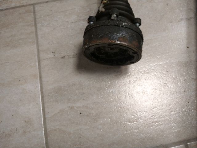 bontott SKODA FABIA II Bal Féltengely