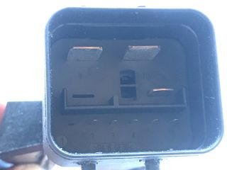 bontott SKODA FABIA II Hűtőventilátor Relé