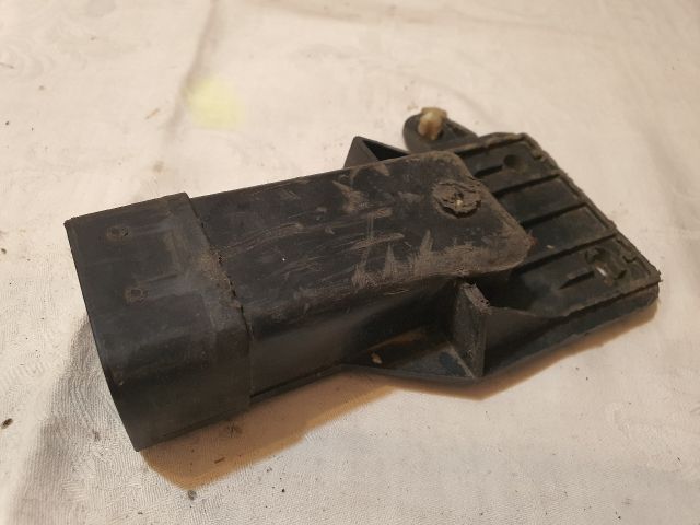 bontott SKODA FABIA II Hűtőventilátor Relé