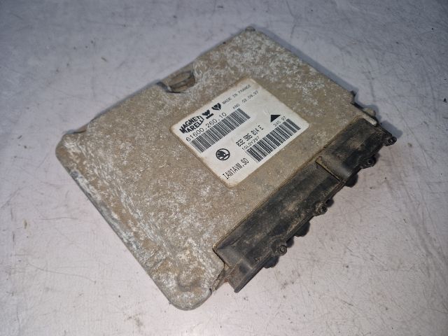 bontott SKODA FABIA II Motorvezérlő