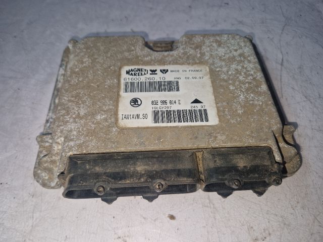 bontott SKODA FABIA II Motorvezérlő