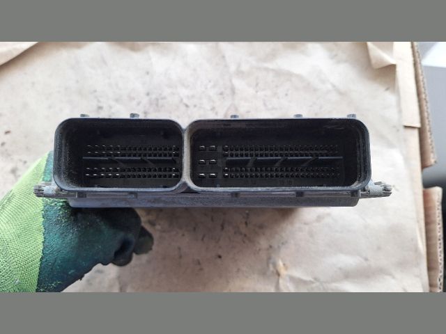 bontott SKODA FABIA II Motorvezérlő