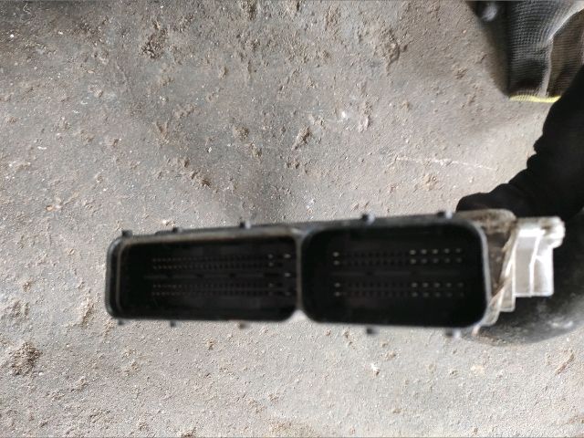 bontott SKODA FABIA II Motorvezérlő