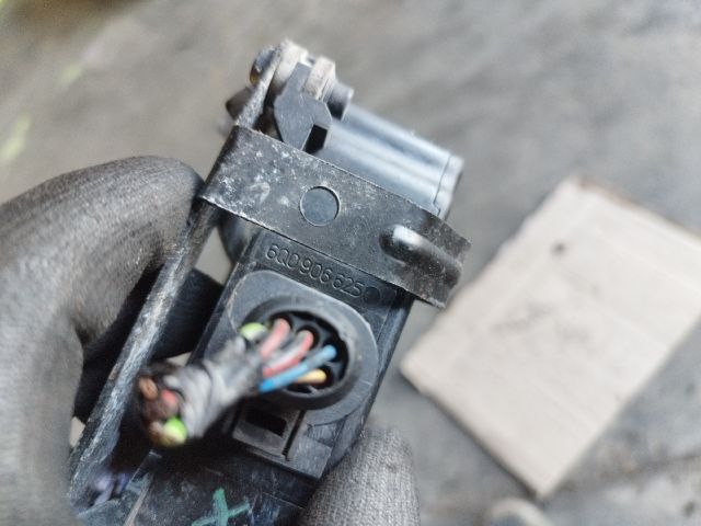 bontott SKODA FABIA II Turbó Vákum Szelep