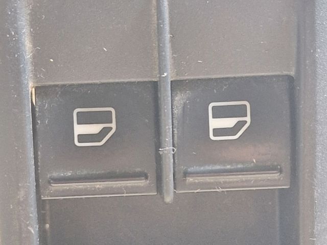 bontott SKODA FABIA II Ablakemelő Kapcsoló Négyes / Kettes