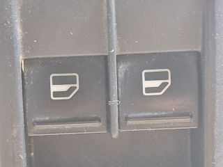 bontott SKODA FABIA II Ablakemelő Kapcsoló Négyes / Kettes
