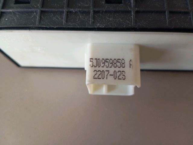 bontott SKODA FABIA II Ablakemelő Kapcsoló Négyes / Kettes