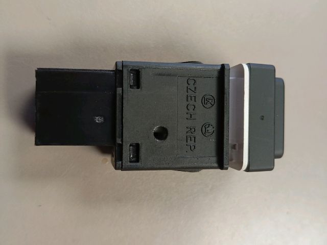 bontott SKODA FABIA II Ablakfűtés Kapcsoló