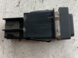 bontott SKODA FABIA II Ablakfűtés Kapcsoló