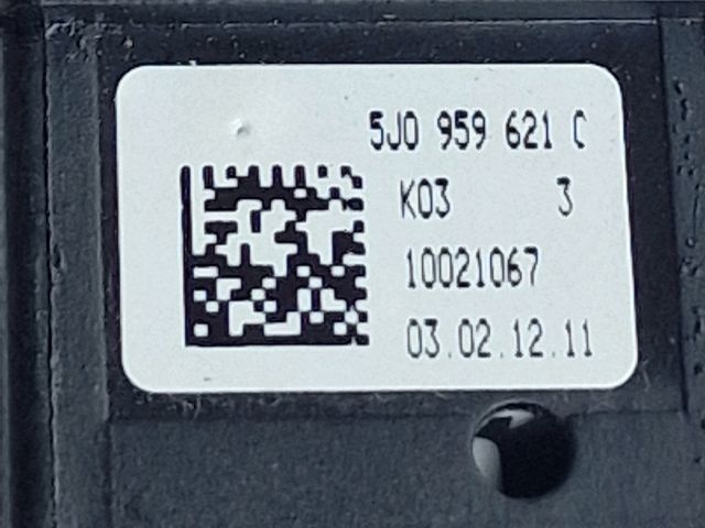 bontott SKODA FABIA II Ablakfűtés Kapcsoló