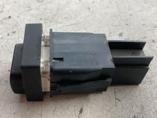 bontott SKODA FABIA II Ablakfűtés Kapcsoló