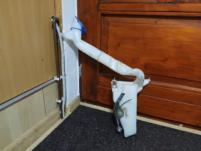 bontott SKODA FABIA II Ablakmosó Tartály