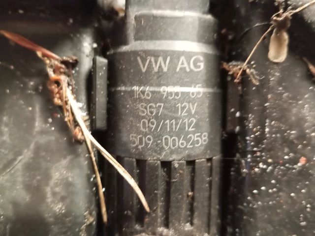 bontott SKODA FABIA II Ablakmosó Tartály