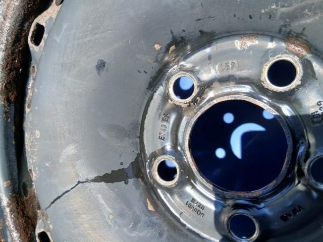 bontott SKODA FABIA II Acélfelni Szett Gumival