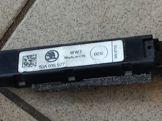 bontott SKODA FABIA II Antenna Erősítő