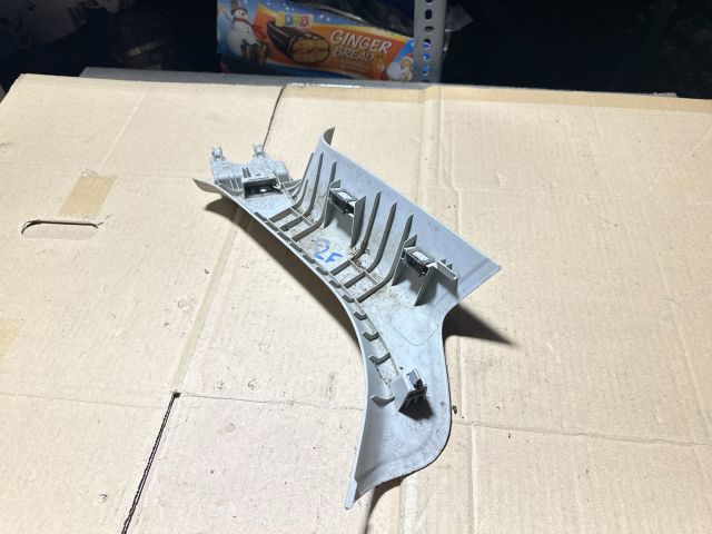 bontott SKODA FABIA II Bal C Oszlop Burkolat