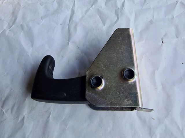 bontott SKODA FABIA II Bal Csomagtér Kárpit Tartó